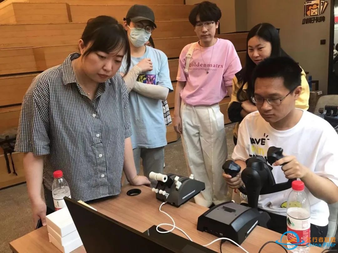 “搞一台回家”,成了我体验千元级飞行摇杆后的第一想法-1770 