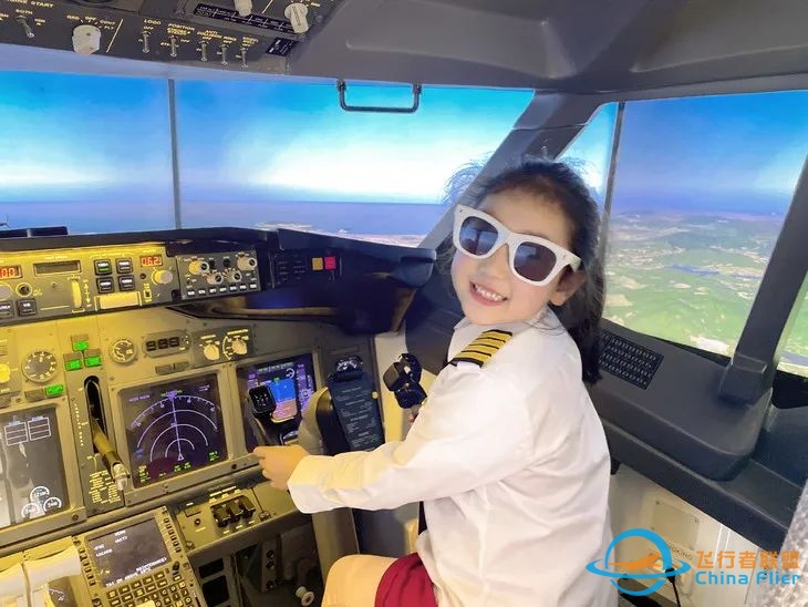 【妈网小小飞行员】波音737模拟机,航空模拟飞行体验,壮志凌云起飞吧少年~转发九图朋友圈三次,秒杀价仅需188元!售罄调价!-3925 