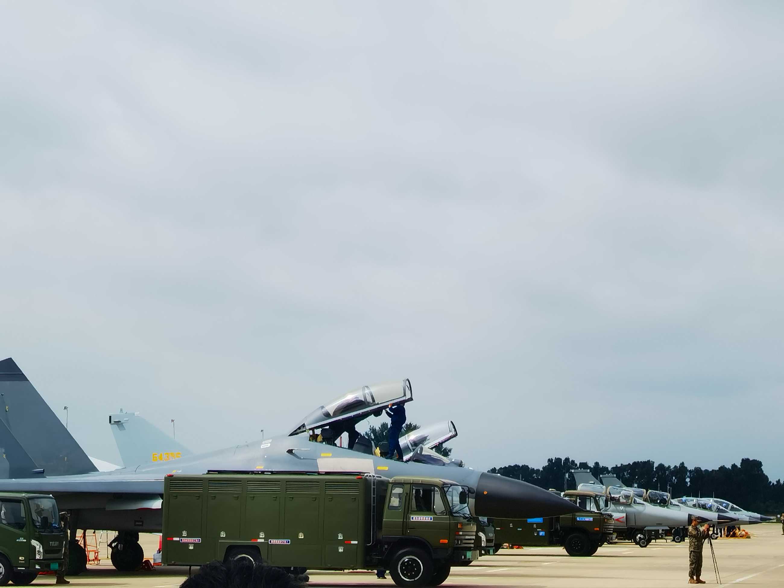 2023长春航展拍机-7909 