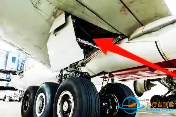 【脱口秀】14岁湖南男孩冒死扒飞机,万米高空飞行1.5小时后奇迹生还,他到底经历了什么?-7704 