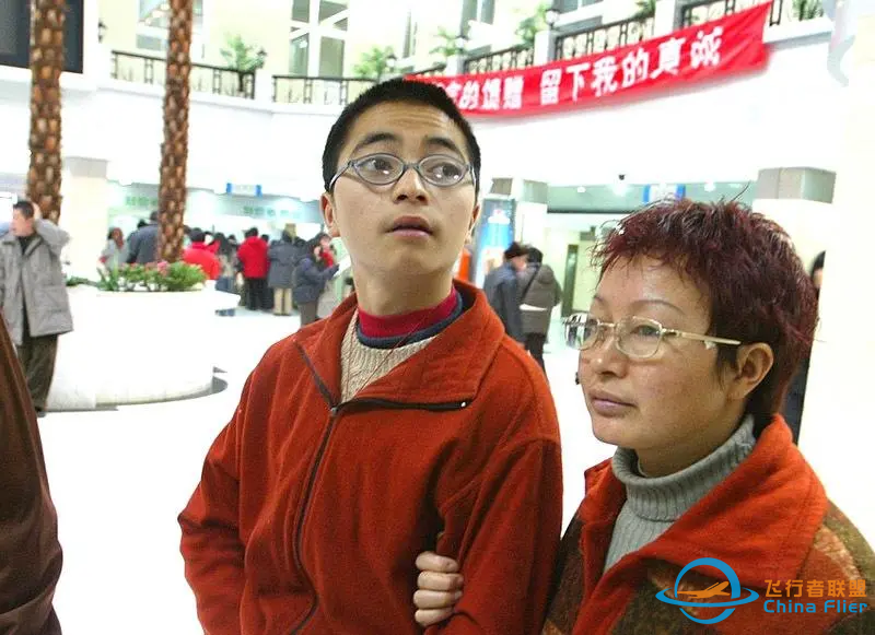 【脱口秀】14岁湖南男孩冒死扒飞机,万米高空飞行1.5小时后奇迹生还,他到底经历了什么?-2020 
