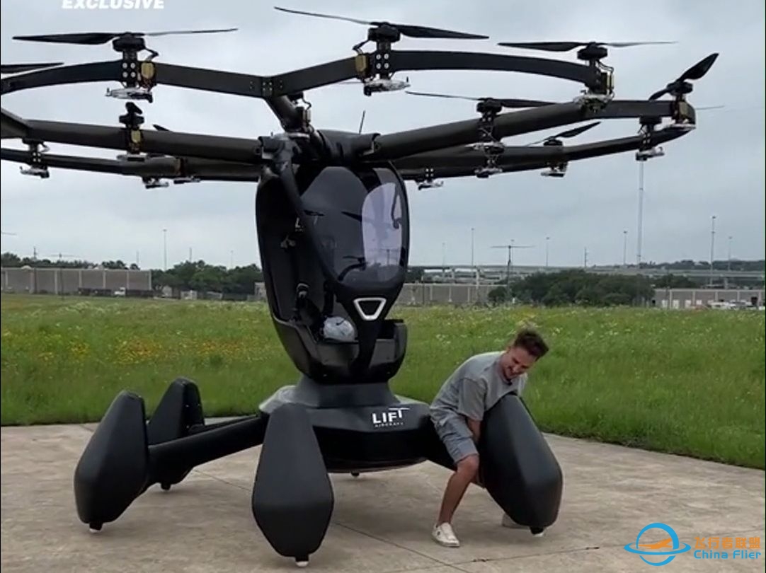 试驾可以载人的“无人机”：LIFT公司的单人电动飞行器HEXA。售价49.5万美元，只需不到1小时的训练即可飞行-3331 