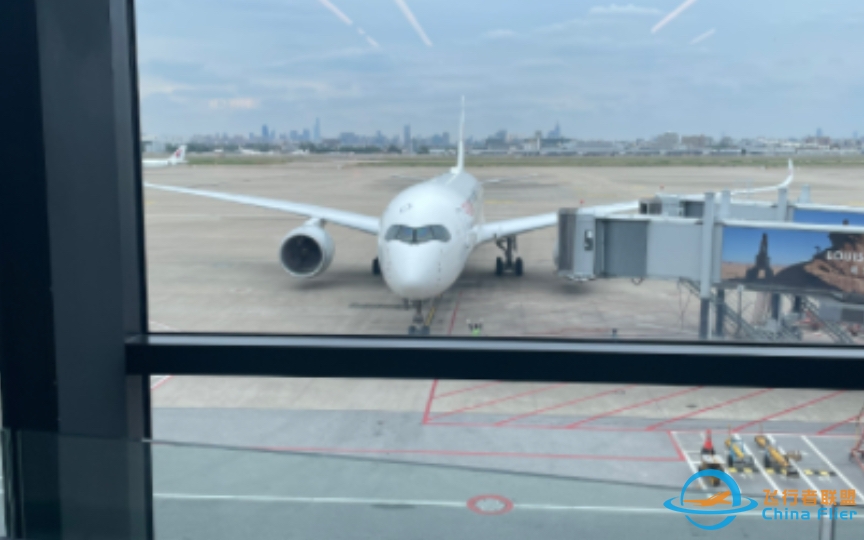 人类高质量经济舱？东方航空空客350-900 SHA-SZX经济舱体验报告。-3262 