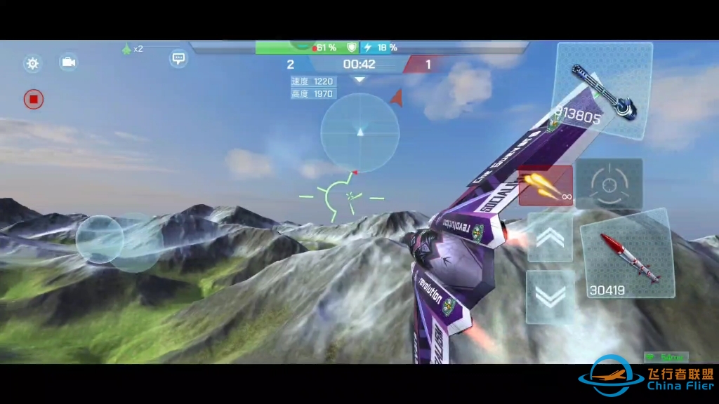 现代空战3D单挑教学视频，开始缠绕被我打，他立马在加速逃离，我就几个短加速继续压制。后期他压低飞行高度，用地面限制我缠绕，最后时间耗尽，这人临场应变可以。高手。-9109 