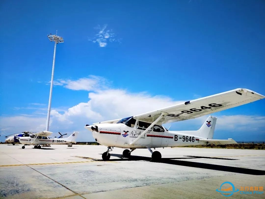 烟台南山学院航空学院训练机型系列一:传奇塞斯纳!-7911 