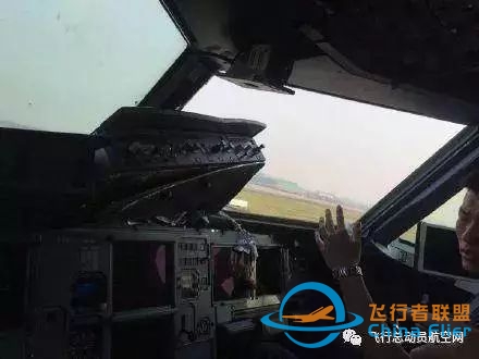 驾驶舱玻璃爆裂后还能平安备降,川航这位机长有多神勇?-672 