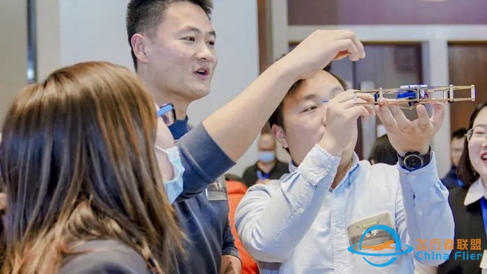 佛山科技团建去哪玩?打卡罗浮宫索菲特酒店,法式奢华 • 东方细致 → Xplane-无人机主题团建活动-3244 