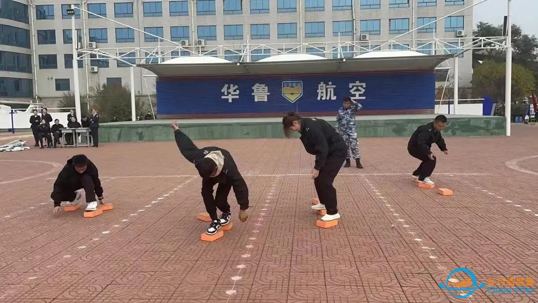 模拟飞行!射击训练!在这里点燃你的航天梦-311 