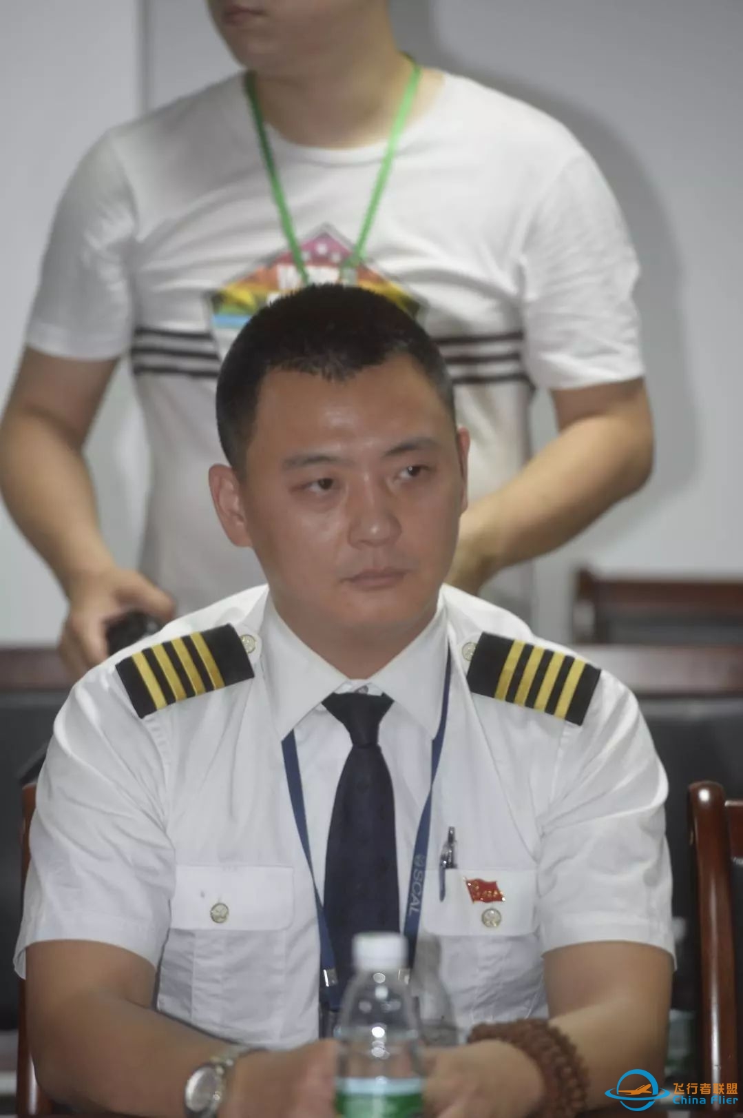 川航最新!民航局谈驾驶舱风挡玻璃破碎初步调查-9473 