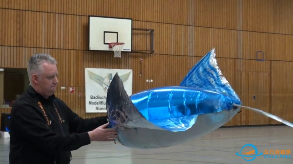 油管搬运：遥控海鳐室内飞行-1341 