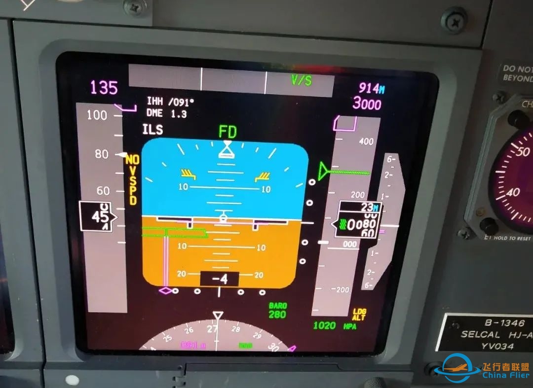 谈谈73N飞机MCP面板V/S显示窗和COURSE显示窗故障-9773 