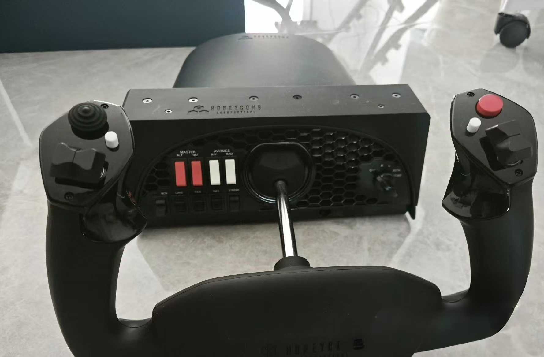 出售自用蜂窝摇杆+油门+mcp+cdu（捡漏）-7706 