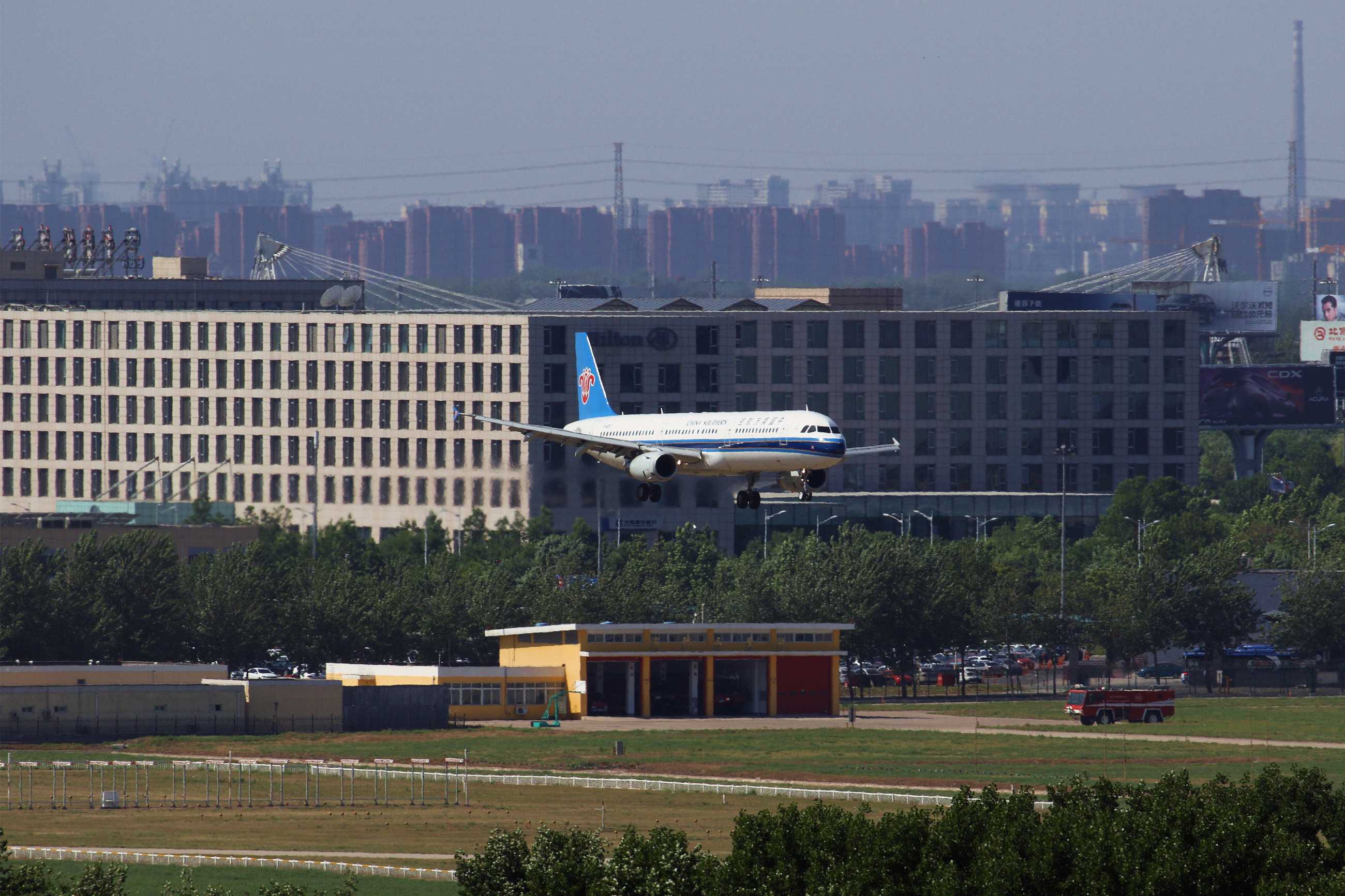 电脑翻出2016年拍的飞机3-3857 