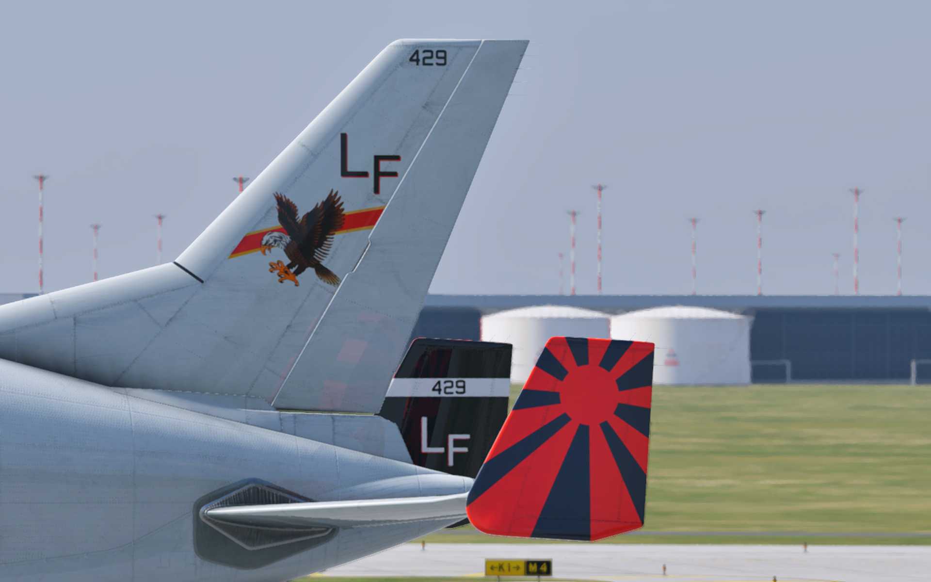 空客大白鲸美军涂装展示-8675 