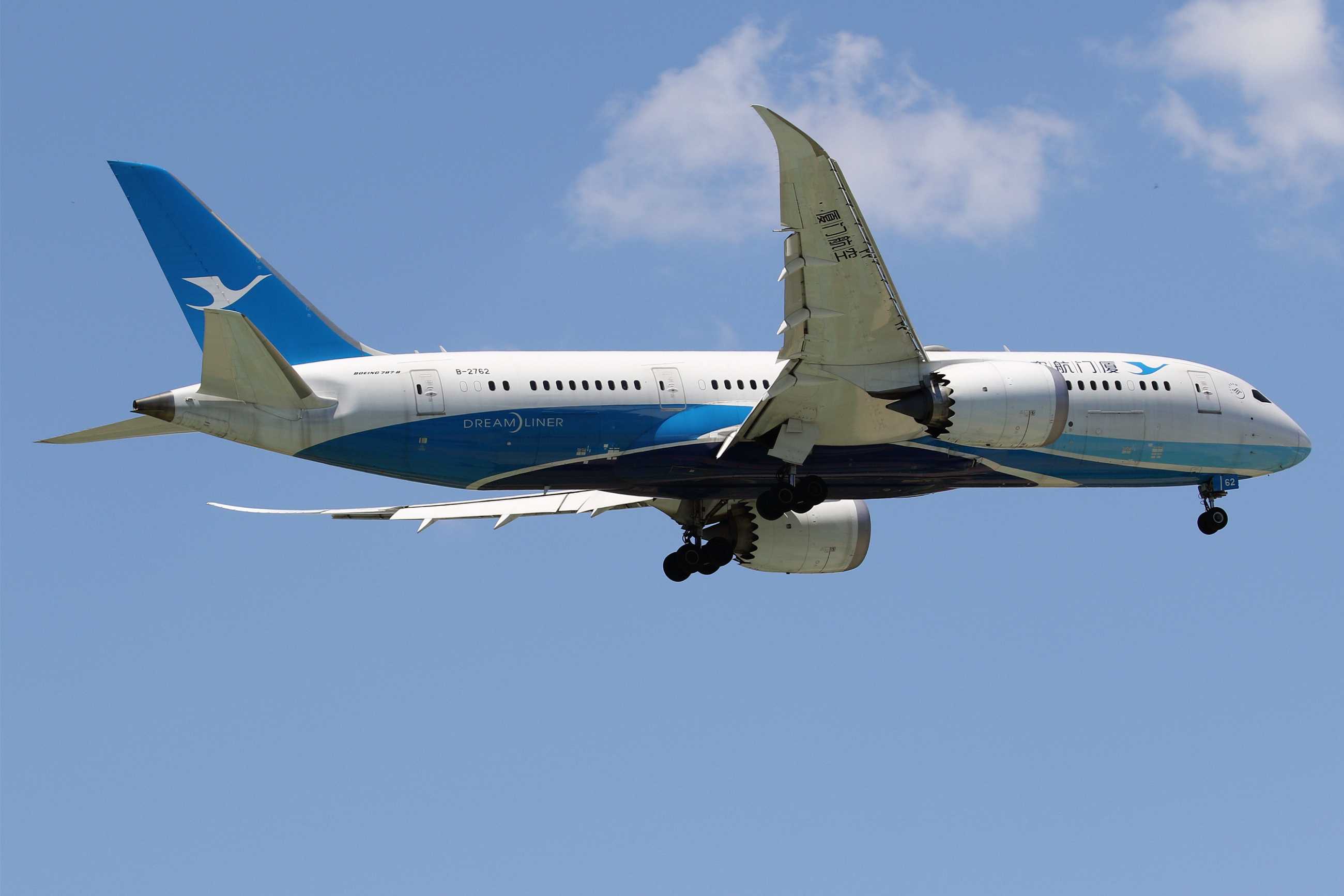 发一些十年前在首都机场拍的飞机-8206 