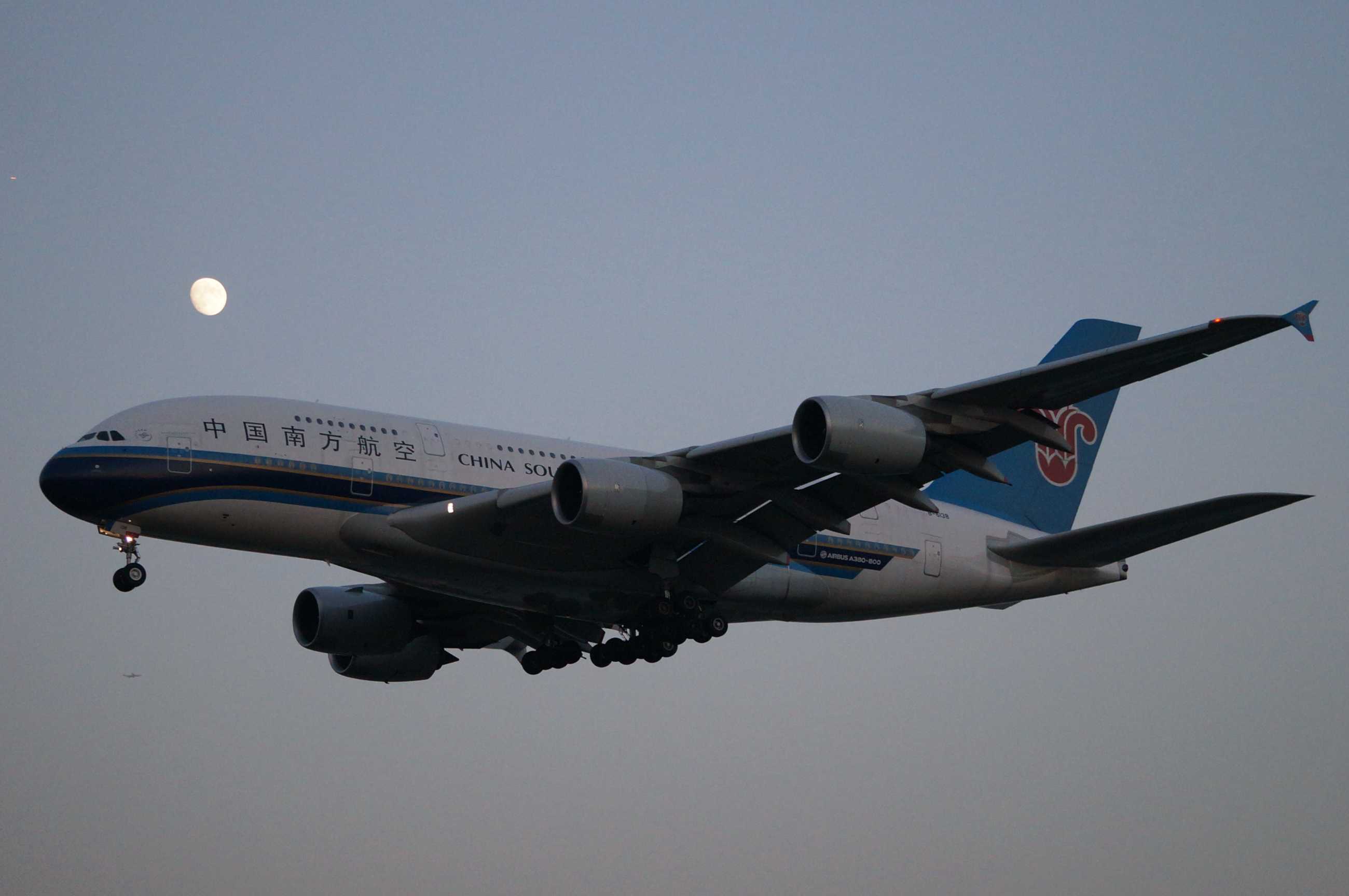 发一批2013年拍的飞机-4837 