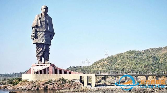 《微软模拟飞行》大火“出圈”，没想到Bug成为了最大卖点…-720