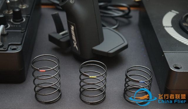 对于飞行它是认真的：罗技 X56 HOTAS仿真飞行摇杆-7145