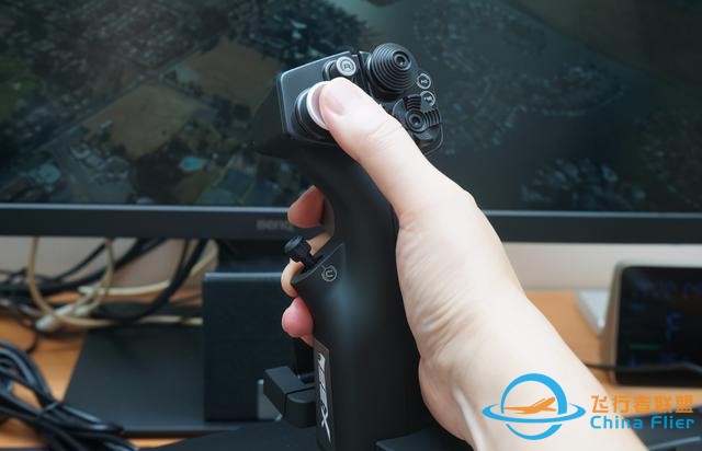 对于飞行它是认真的：罗技 X56 HOTAS仿真飞行摇杆-1957