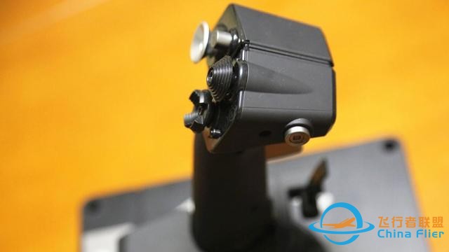 反馈最真实的飞行摇杆 罗技HOTAS系列飞行模拟控制器评测-2591