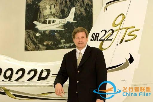 当飞行安全遇到航空工业造：两架美国飞机相撞后……-8705