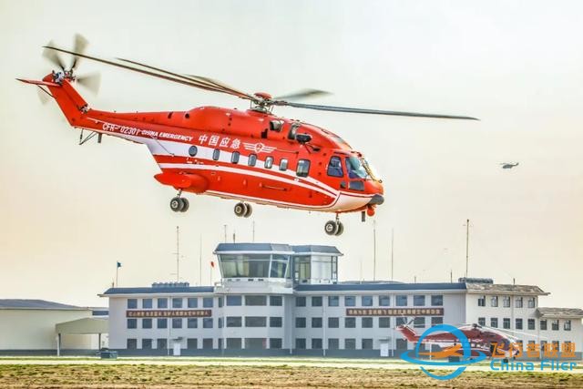 严防飞行安全底线丨昆明航空救援支队注重弹好飞行安全管理“五部曲”-8107