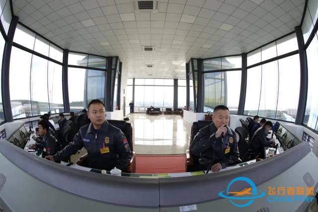 严防飞行安全底线丨昆明航空救援支队注重弹好飞行安全管理“五部曲”-7259