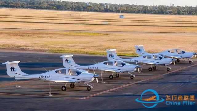 试飞体验、飞行模拟器精彩上线，南澳大学飞行专业快来了解一下-1289