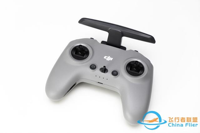 零基础也能玩的穿越机？大疆DJI FPV Combo穿越机开箱试飞-1338