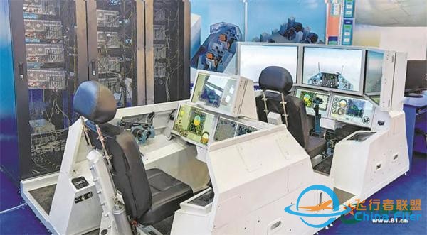 地面飞行训练模拟器：从“飞行员摇篮”到“虚拟空战场”-4052