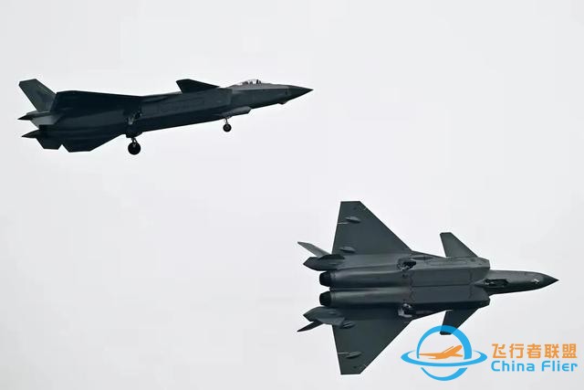 歼20战机的特技动作非常惊人-4231