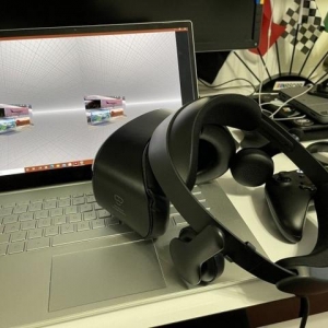 开飞机是什么样的体验？实测VR版《微软飞行模拟器》