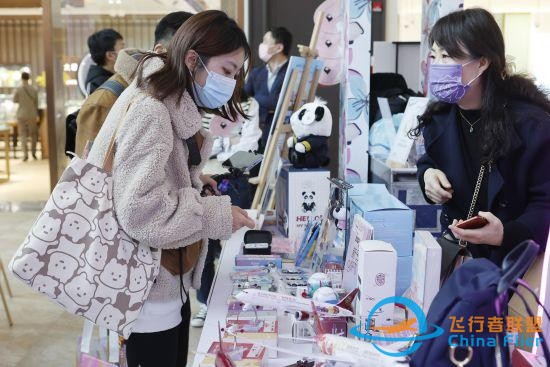 吉祥航空与熊本国际机场、熊本熊三方联名快闪活动限时空降上海-350