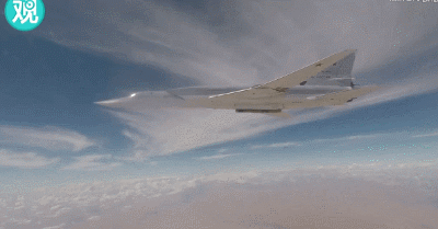 即使机毁人亡，也要找刺激！为何俄飞行员总爱杂耍式飞行选技巧-141