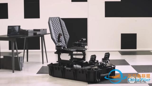 可装进手提箱，VRgineers推出紧凑型VR飞行模拟器-6915