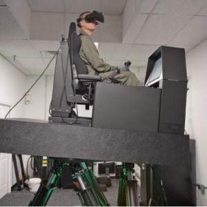 低成本飞行模拟器什么样？VR/MR飞行训练模拟器已被军方投入使用