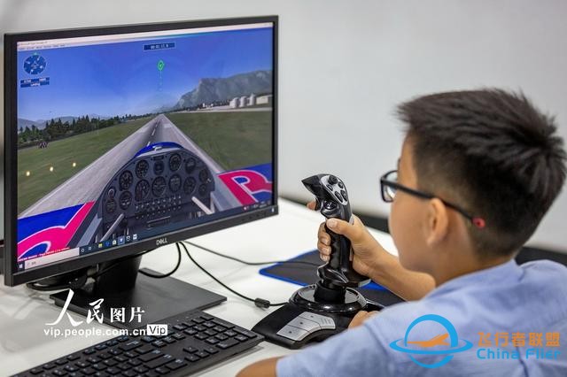 2023年全国青少年模拟飞行锦标赛河南省选拨赛安阳开赛-4258