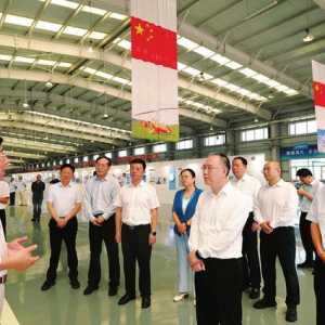 金湘军在大同市调研通用航空产业发展工作时强调 聚焦全产业链完善通航生态 持续拓展高质量发展新空间