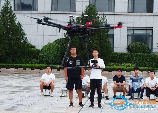 报名参军大学毕业生入役前苦练无人机技术，培养未来必备技能-3684