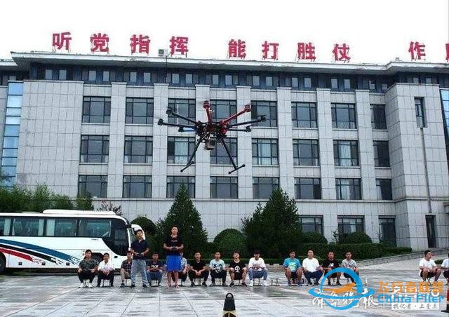 报名参军大学毕业生入役前苦练无人机技术，培养未来必备技能-8862