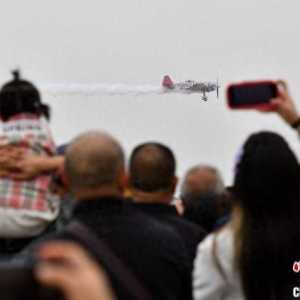 太原国际通用航空博览会开幕 多国特技飞行队空中“炫技”