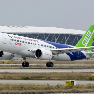 国产大飞机C919带火飞行模拟器，飞行训练或将走向大众