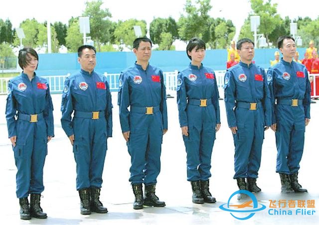女航天员去太空时，为何要吃避孕药？在飞船中到底会发生什么？-7958
