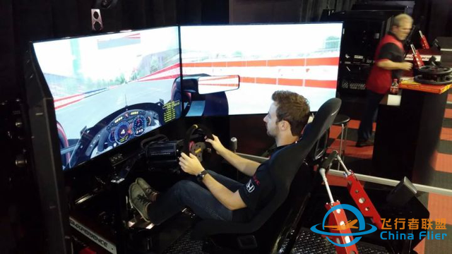 游戏外设争霸战 玩游戏用鼠标的都只是初级玩家-8655