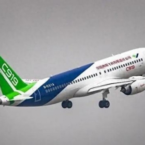 通用航空大手笔！C919首飞海外，被坑印尼航空转投中国怀抱