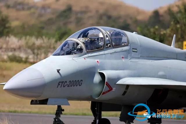 贵飞首爆FTC-2000G战斗机先进座舱，一平三下时髦度爆表-9447
