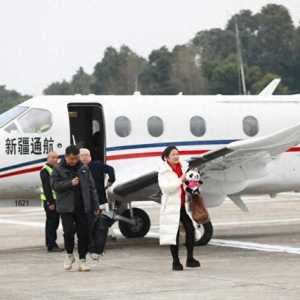 川渝通用航空短途运输航线首航