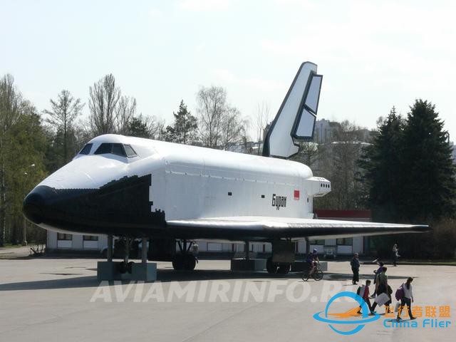 幕后英雄“暴风雪”航天飞机测试飞行模拟器-7181