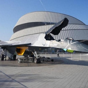白帝空天战机模型正式亮相长春净月
